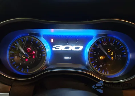 2017 Chrysler 300 C Platinum from USA, damaged, VIN 2C3CCASG6HH513883